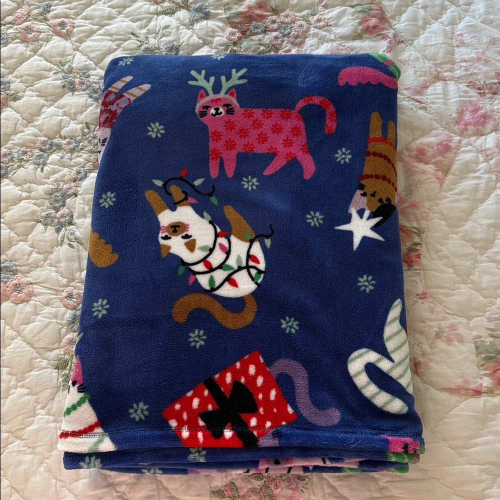 Vera Bradley Catnip Christmas Blanket